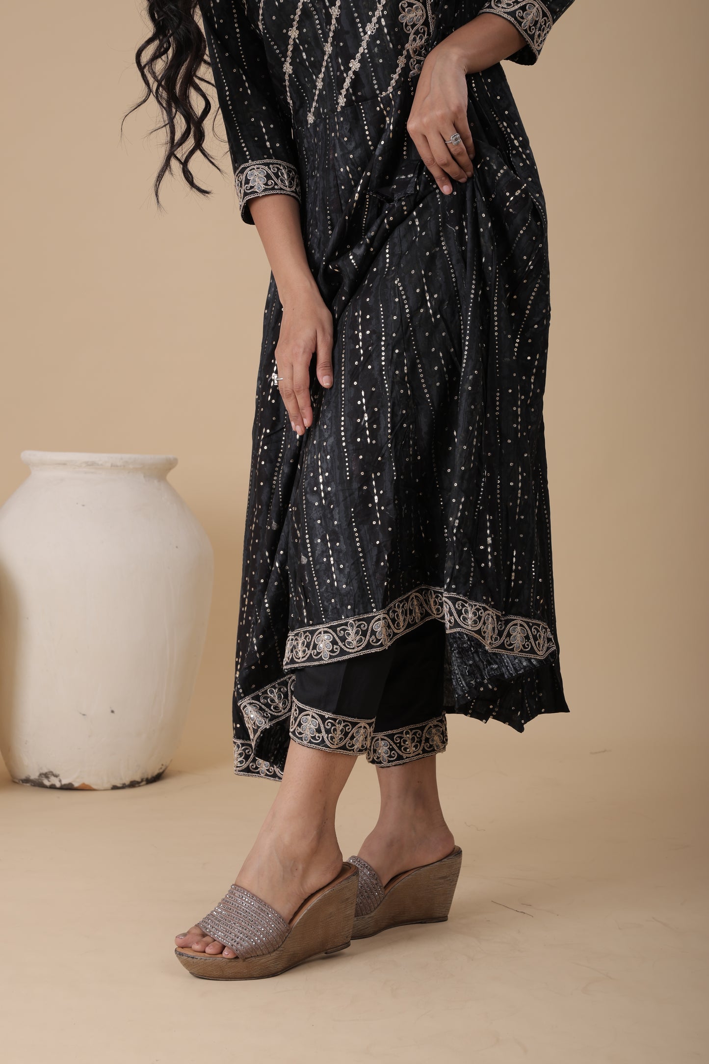Women’s Rayon Kurti Set with Machine Work | Chiffon Dupatta with Lace Border & Rayon Pant