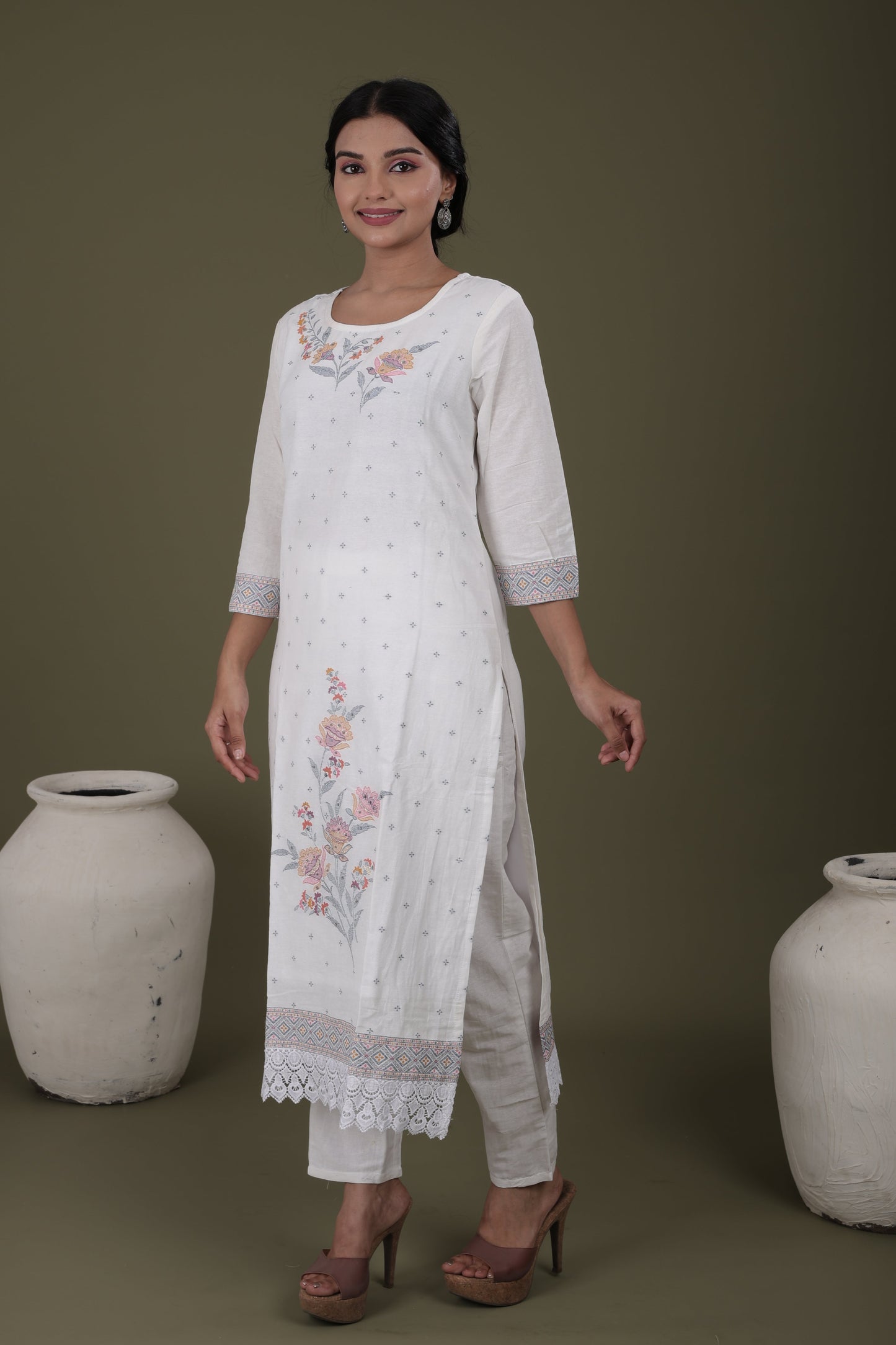 Women’s Pure Mal Cotton Kurti with Color Jacquard, Dupatta with Jacquard Border & Pant